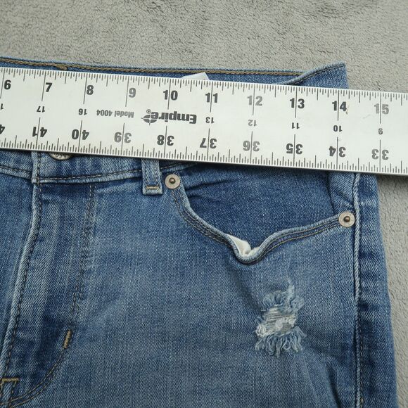 Levi's Jeans Womens Size 6S Blue Mid-Rise Classic Straight 28" Inseam Distressed - Picture 4 of 16
